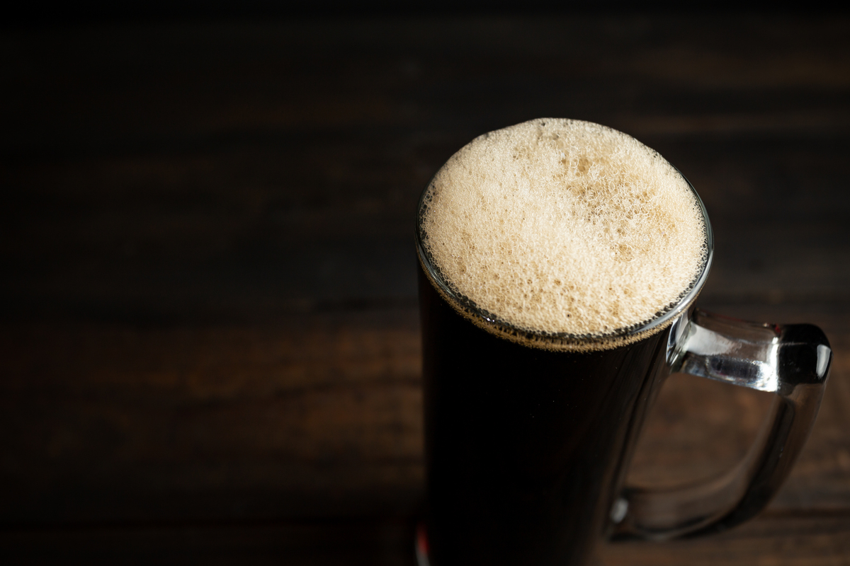 Cerveza negra: ¿cómo es este tipo de cerveza?